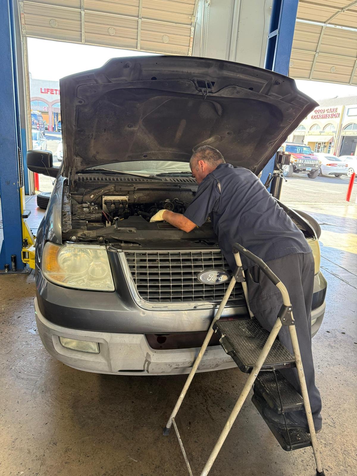 Ford Expedition engine rebuild in Las Vegas